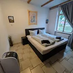 게스트하우스 Gaestehaus Im Alten Faehrhaus 4*