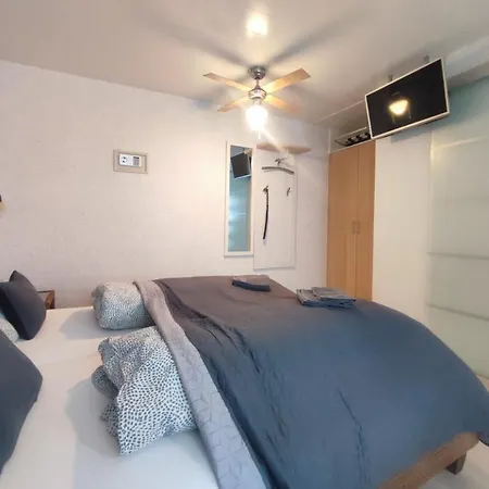 Gaestehaus Im Alten Faehrhaus 4* קוכם