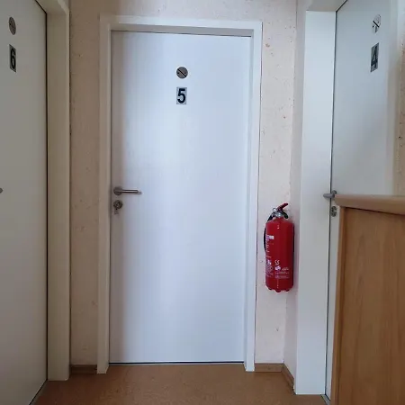 Gaestehaus Im Alten Faehrhaus 4*