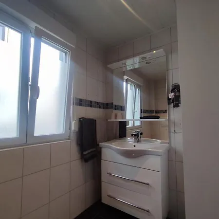 Vendégház Gaestehaus Im Alten Faehrhaus