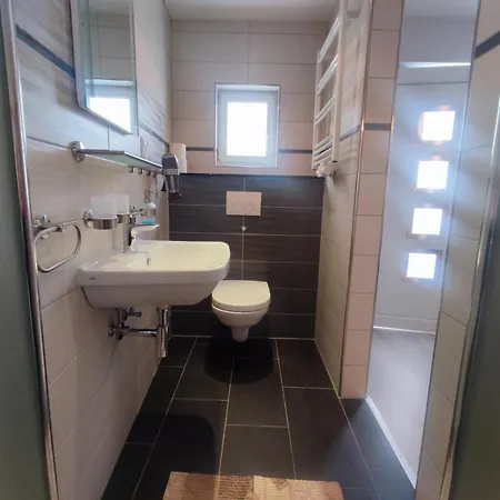 Gaestehaus Im Alten Faehrhaus Maison d'hôtes 4*