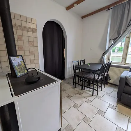 Gaestehaus Im Alten Faehrhaus 科赫姆