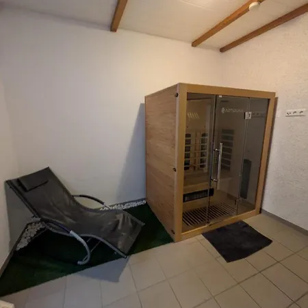 科赫姆阿尔特斯费厄豪斯旅馆 *