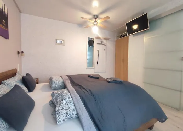 Gaestehaus Im Alten Faehrhaus 4* كوتشيم