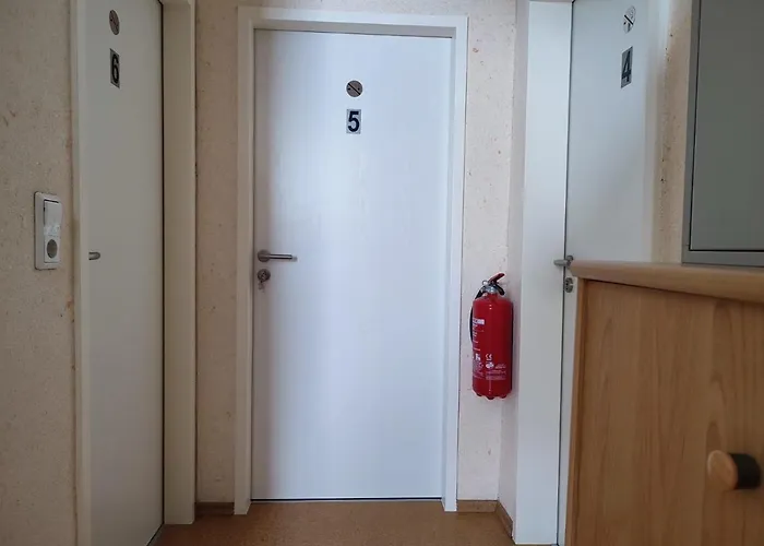 Gaestehaus Im Alten Faehrhaus 4*