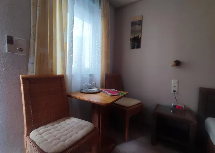 Gaestehaus Im Alten Faehrhaus בית הארחה 4*