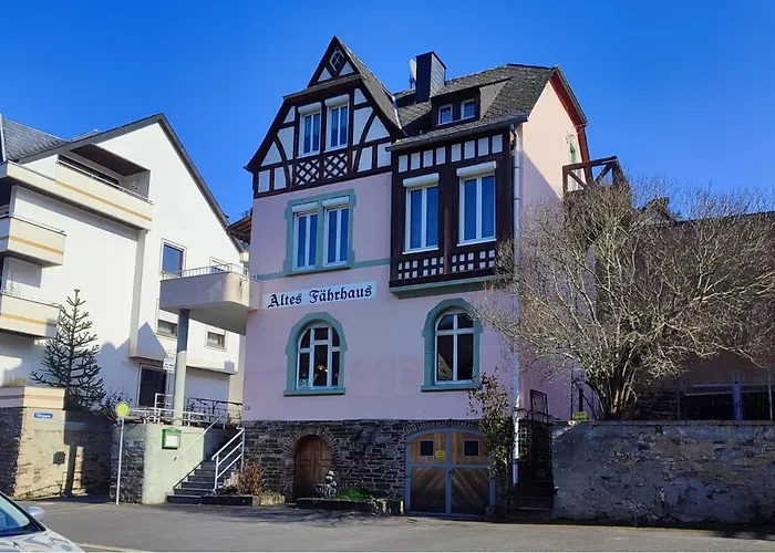 בית הארחה Gaestehaus Im Alten Faehrhaus